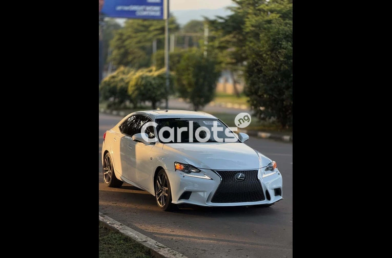 Foreign Used 2014 Lexus IS350 - 3/7
