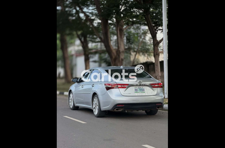 2013 Toyota Avalon XLE - 7/7