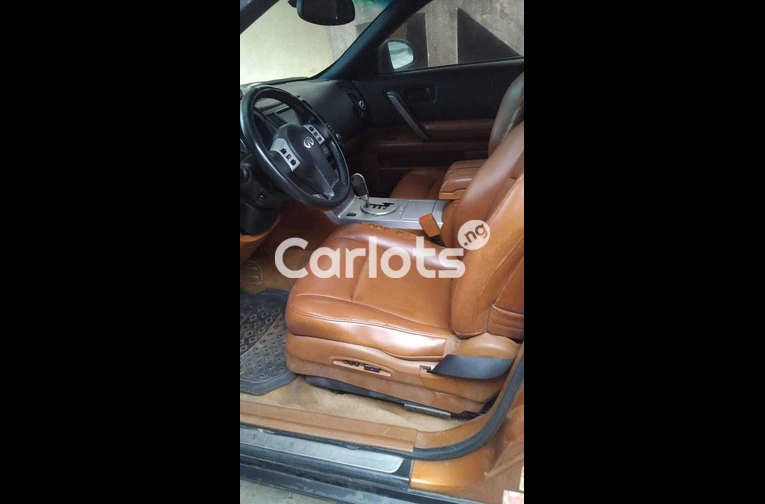 Infiniti FX45 2003 / 3