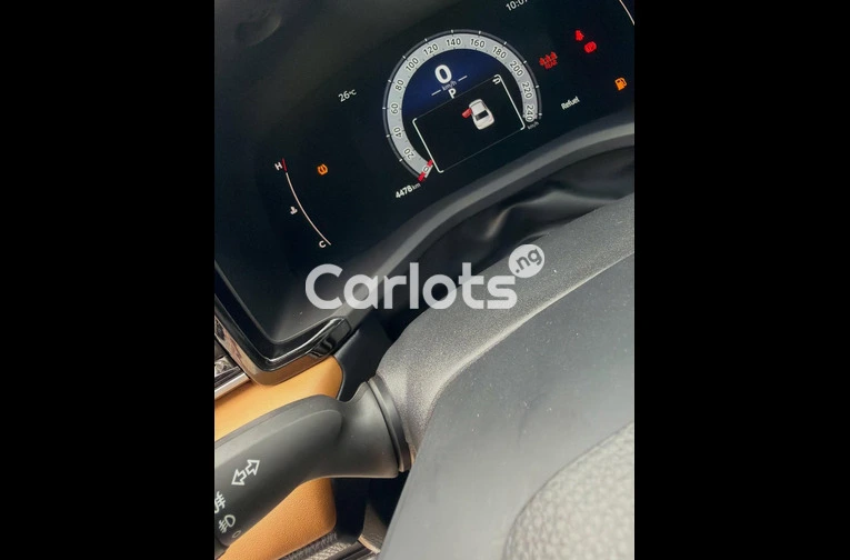 BRAND NEW 2026 TOYOTA CAMRY / 2