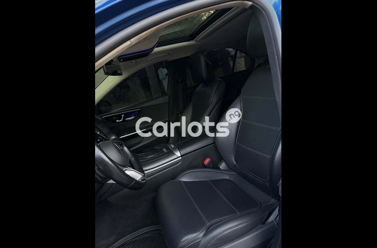 2022 Mercedes-Benz C300 / 6
