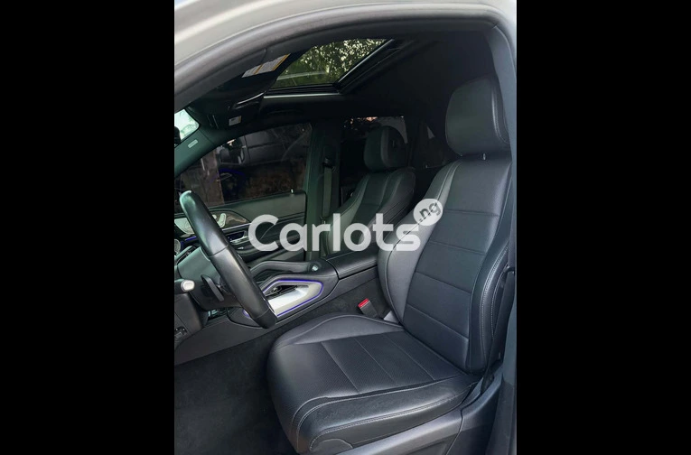 Clean 2020 Mercedes-Benz GLE350 / 6