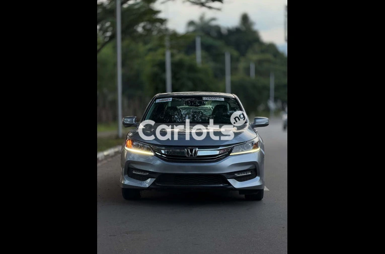 2017 Honda Accord / 2