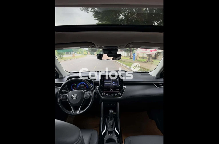 2023 Toyota Corolla Cross - 5/7