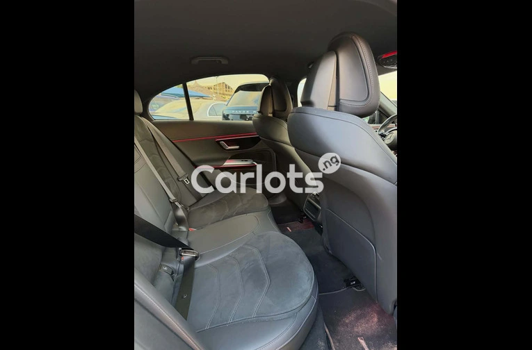 2025 Mercedes E200 Foreign Used - 5/7