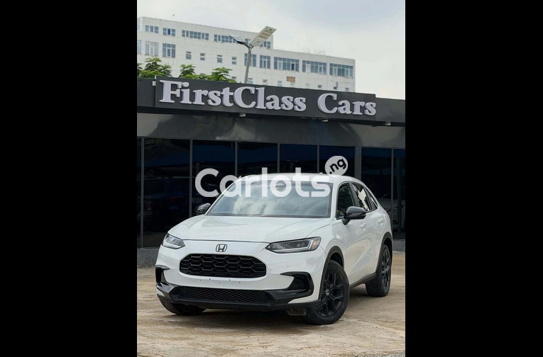Foreign Used Honda HR-V 2023 - 2/7