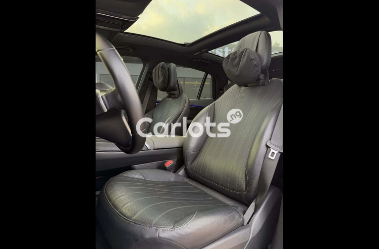 2023 Mercedes EQS 580 Foreign Used - 3/7