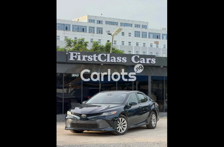 2018 Toyota Camry Foreign Used for sale in Asokoro