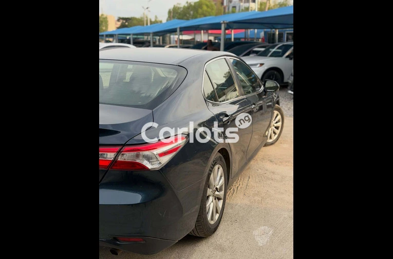 2018 Toyota Camry Foreign Used - 7/7