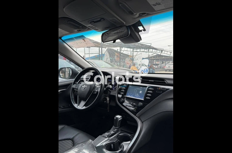 Toyota Camry 2018 - 5/7