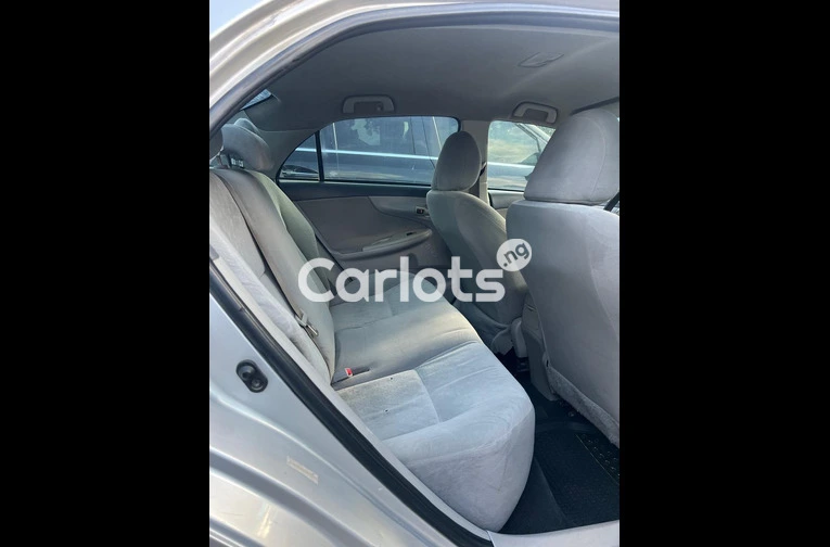 USED TOYOTA COROLLA 2009 MODEL - 5/7