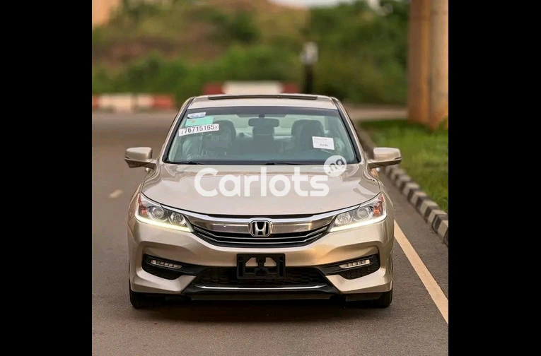 FOREIGN USED 2016 HONDA ACCORD EX-L - 1/7