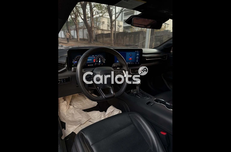 FOREIGN USED 2024 FORD MUSTANG GT 5.0 - 4/7