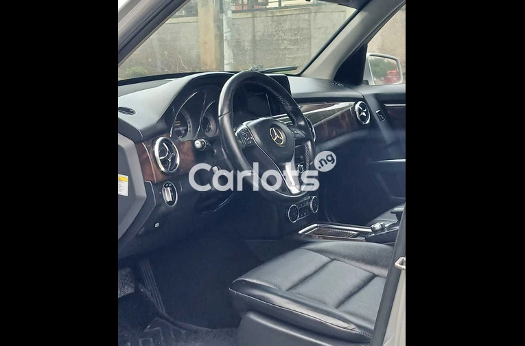 Nigeria use Mercedes Benz GLK 2013 - 3/6