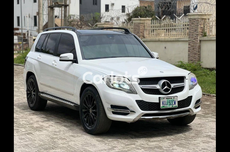 2013 MERCEDES BENZ GLK350 - 5/7
