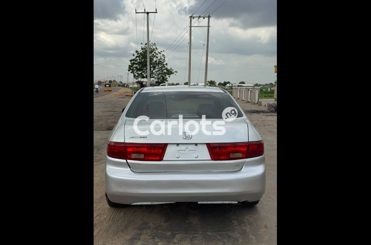 HONDA ACCORD EOD 2004 - 6/7