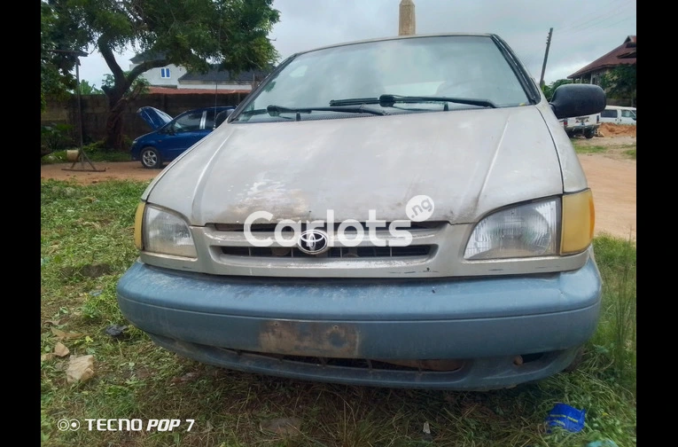 Toyota Sienna 1999 for sale in Ife Odan, Osun - photo 2 of 5