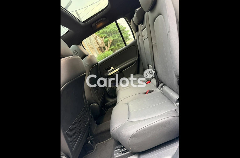 2023 MERCEDES BENZ GLB250 for sale in Nassarawa, Kano - thumbnail 4