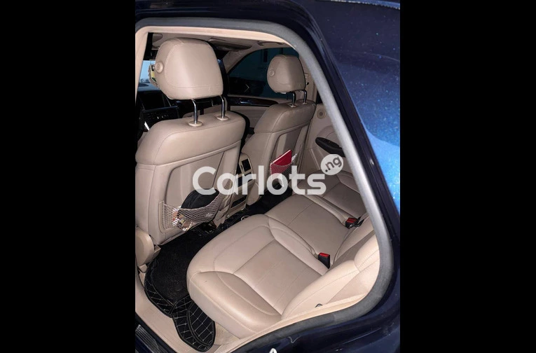 2013 ML350 - 2/6