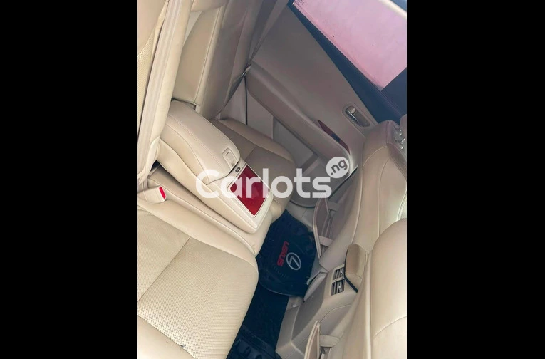 2010 upgraded RX350 for sale in Benin City, Edo - photo 2 of 5
