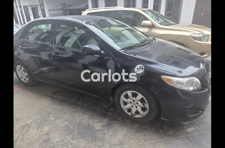 Clean Registered 2009 Toyota Corolla - 5