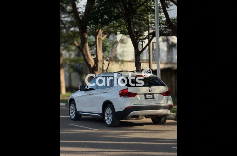 Foreign Used BMW X1 2012 – Premium Compact SUV for sale in Asokoro, Abuja - photo 7 of 7