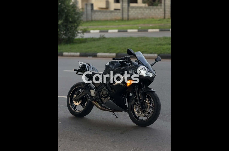 2021 Kawasaki Ninja 650 Foreign Used – Sport Bike for Sale in Asokoro, FCT - thumbnail 4