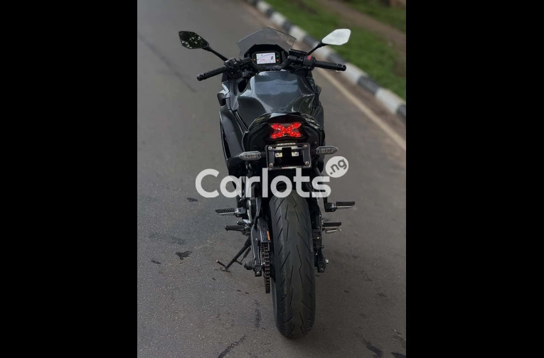 2021 Kawasaki Ninja 650 Foreign Used – Sport Bike for Sale in Asokoro, FCT - thumbnail 7