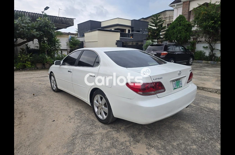 Premium 2005 Lexus ES330 - 6