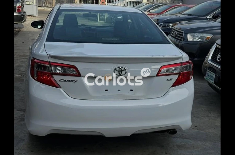 Super clean Toyota Camry xle for sale in Abuja, FCT - photo 3 of 7