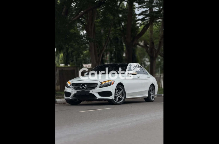 2016 Mercedes C300 Foreign Used – Luxury Sedan for Sale for sale in Asokoro, FCT - photo 1 of 7