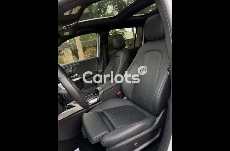 Foreign Used Mercedes EQB 250+ 2024 – Premium Electric SUV for sale in Asokoro, FCT - photo 6 of 7
