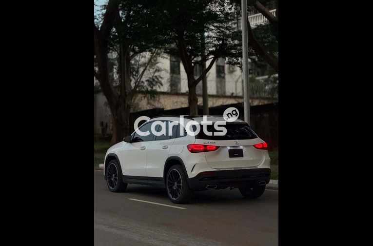 2023 Mercedes GLA250 Foreign Used – Luxury SUV for Sale for sale in Asokoro, FCT - thumbnail 7