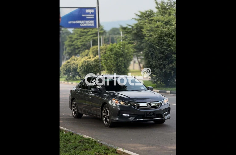 Honda Accord EXL 2017 Foreign Used – Ready to Drive for sale in Asokoro, FCT - thumbnail 3