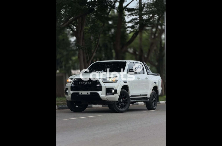 Toyota Hilux GR 2022 Foreign Used – Ready to Drive