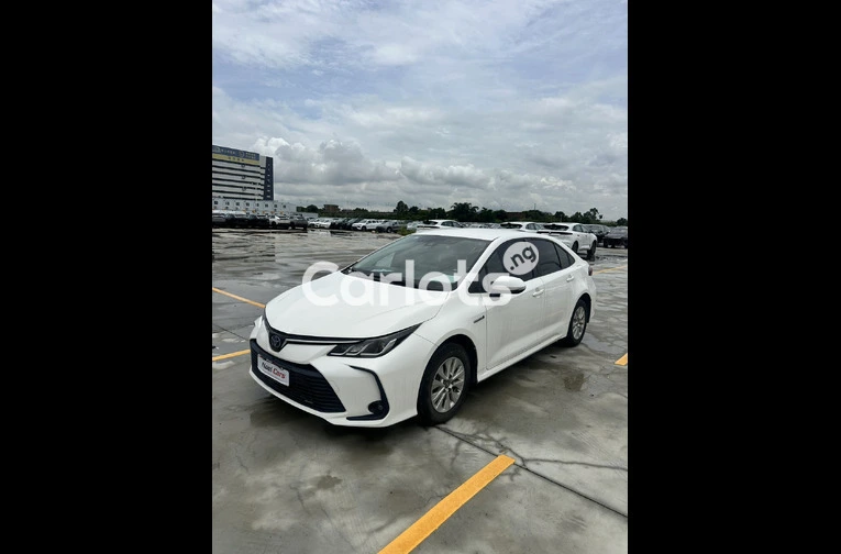 2021 Model Hybrid 1.8L E-CVT Pioneer Edition   Hybrid for sale in Abijo, Lagos - thumbnail 3