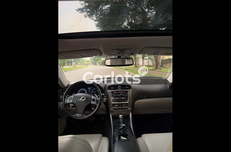 Lexus IS250 2013 – Clean &amp; Ready for Inspection for sale in Asokoro, FCT - thumbnail 5