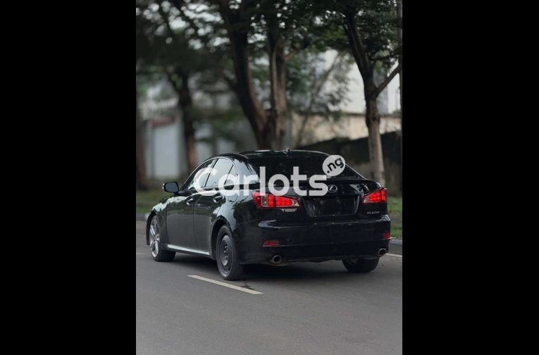Lexus IS250 2013 – Clean &amp; Ready for Inspection for sale in Asokoro, FCT - thumbnail 7