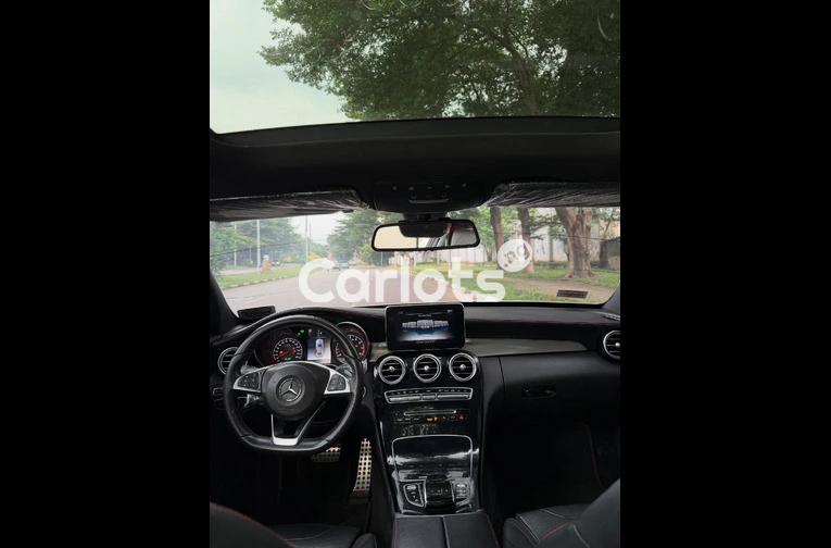 Foreign Used Mercedes C43 – Asokoro Abuja for sale in FCT - thumbnail 5