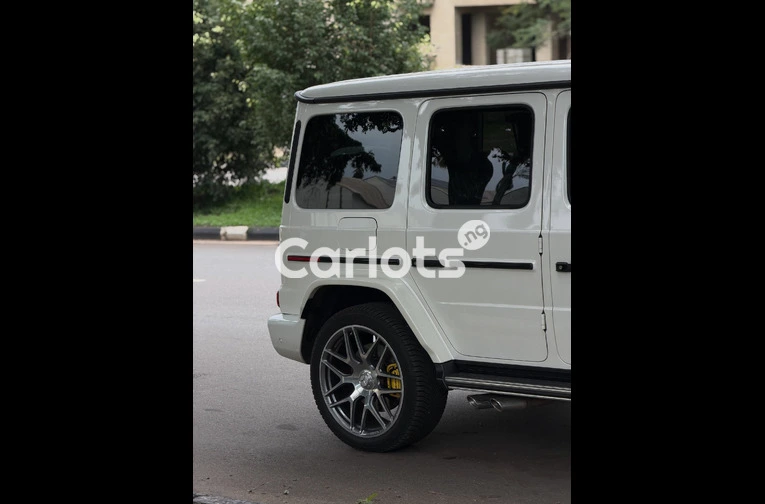 Foreign Used Mercedes-Benz G63 AMG 2019 Model – Premium SUV for sale in Asokoro, FCT - thumbnail 4