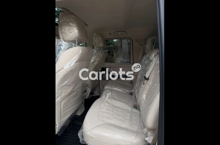 Foreign Used Mercedes-Benz G63 AMG 2019 Model – Premium SUV for sale in Asokoro, FCT - photo 7 of 7
