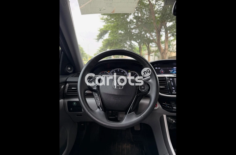 Foreign Used Honda Accord EX-L – Asokoro Abuja for sale in FCT - photo 7 of 7