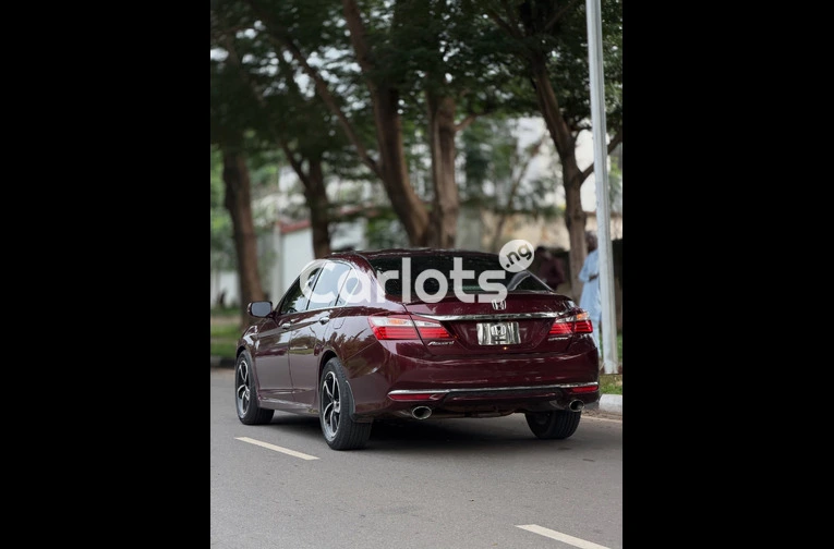 Foreign Used Honda Accord Sport – Asokoro Abuja for sale in FCT - thumbnail 7