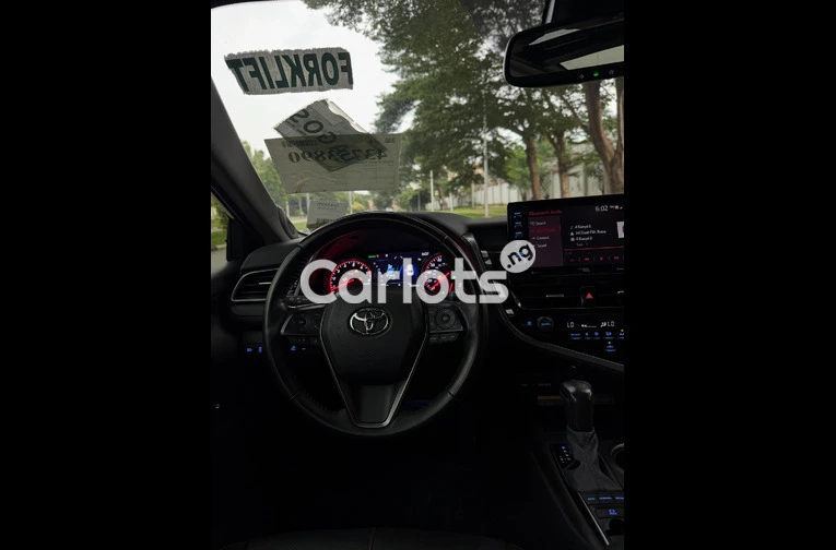 Foreign Used 2021 Toyota Camry XSE – Luxury & Performance for sale in Asokoro, FCT - thumbnail 4