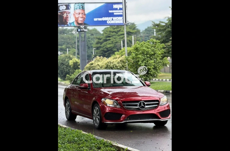 Foreign Used 2017 MERCEDES-BENZ C300 for sale in Asokoro, FCT - photo 3 of 7