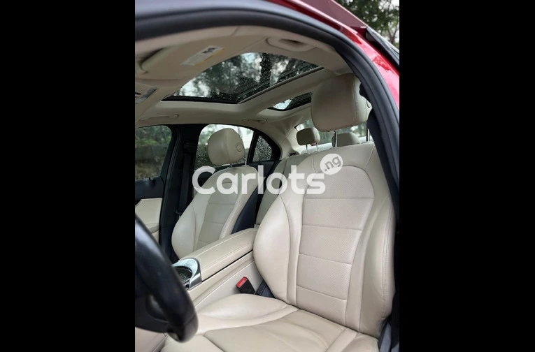 Foreign Used 2017 MERCEDES-BENZ C300 for sale in Asokoro, FCT - thumbnail 6