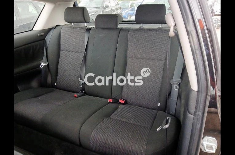 Toyota corolla 2006 3 doors tokunbo, just arrived naija for sale in Abeokuta, Ogun - photo 5 of 7