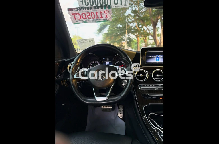 Foreign Used 2018 Mercedes-Benz GLC300 for sale in Asokoro, FCT - thumbnail 4