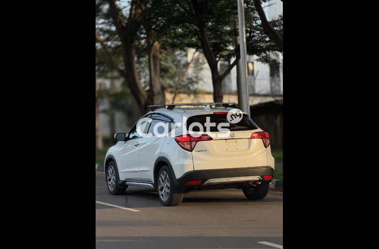 Foreign Used Honda CR-V 2016 for sale in Asokoro, Abuja - photo 7 of 7