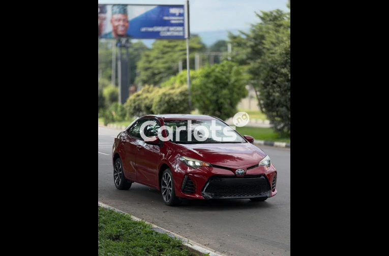 Foreign Used Clean 2018 Toyota Corolla LE for sale in Asokoro, FCT - photo 3 of 7